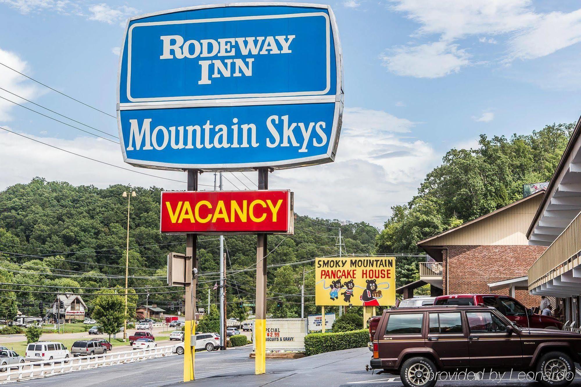 Wild Bear Inn Pigeon Forge Exterior foto